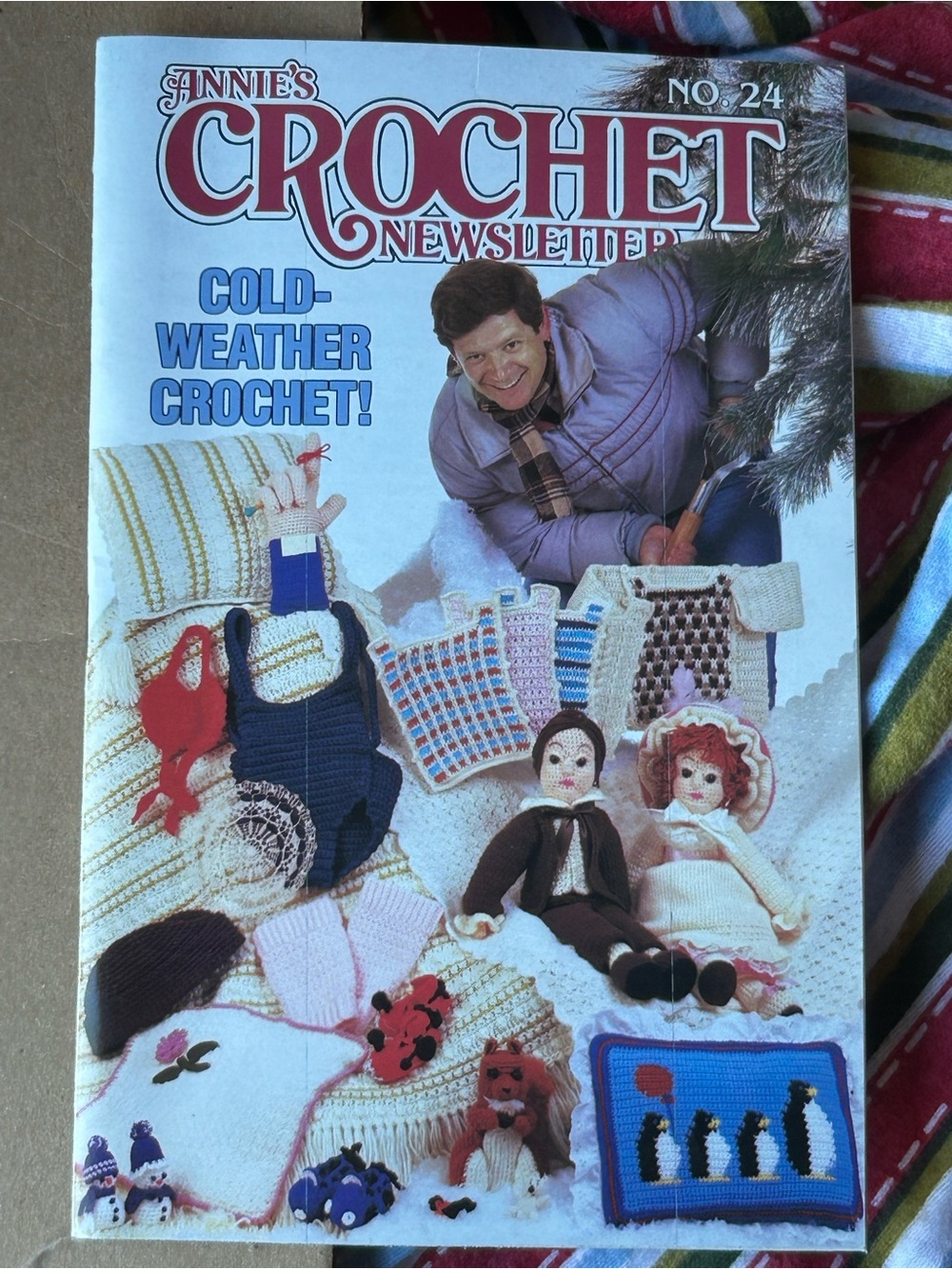 vintage Annie's Crochet Newsletter,  Issue #24 from November/December 1986.